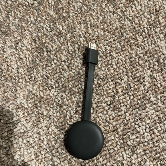 Google Chromecast - Picture 3 of 5